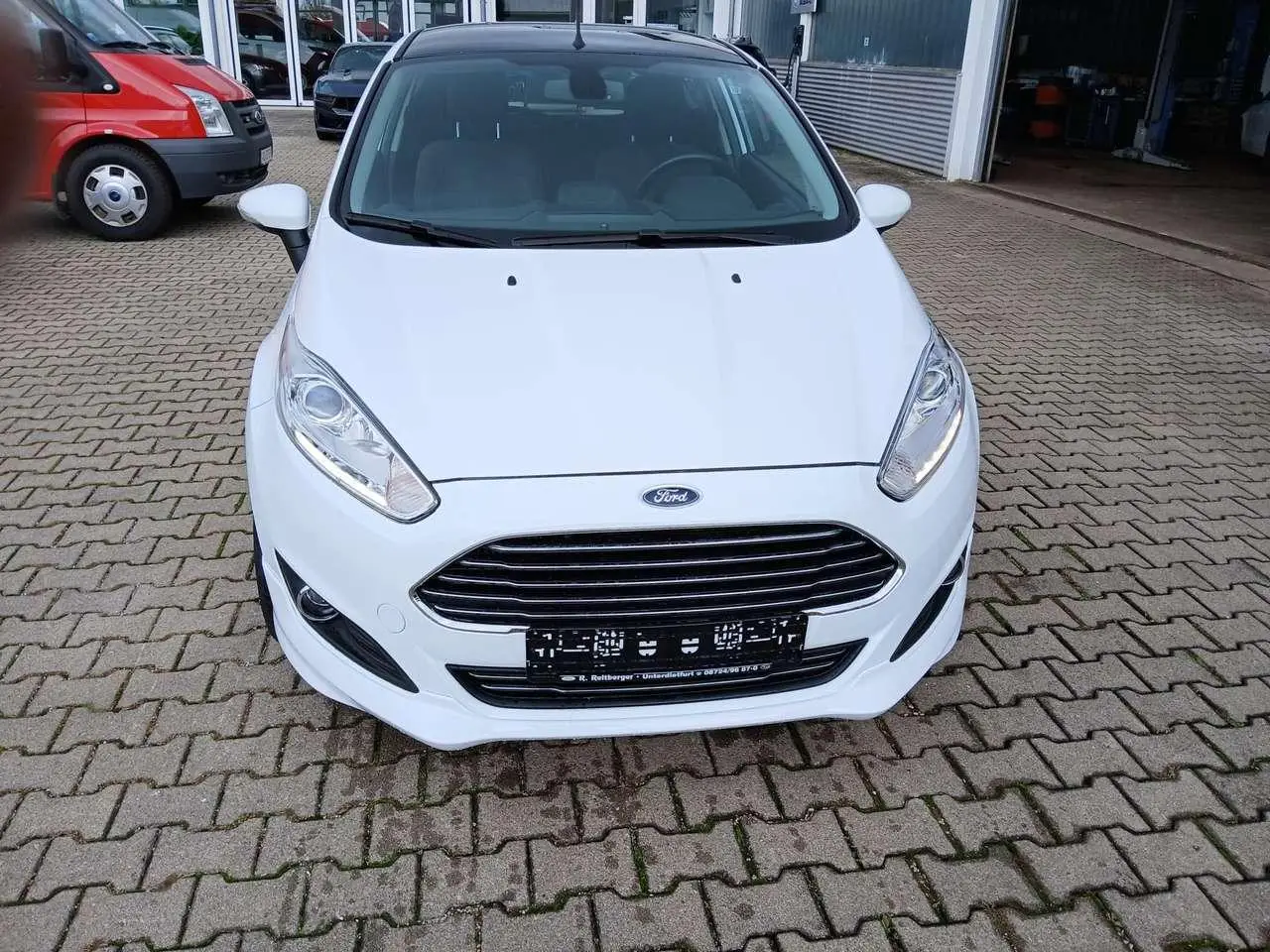 Photo 1 : Ford Fiesta 2015 Petrol