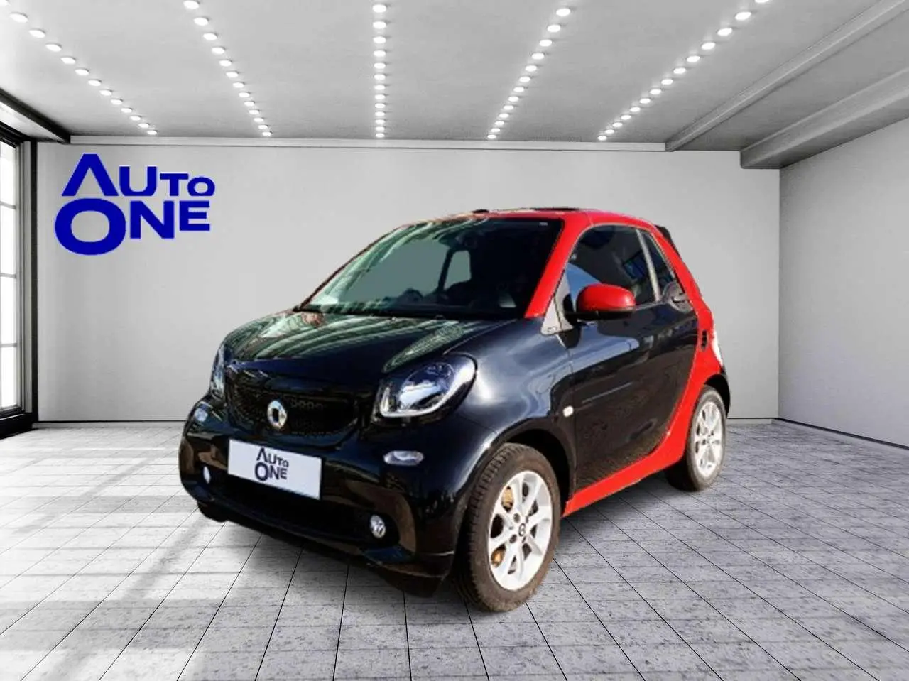 Photo 1 : Smart Fortwo 2016 Petrol