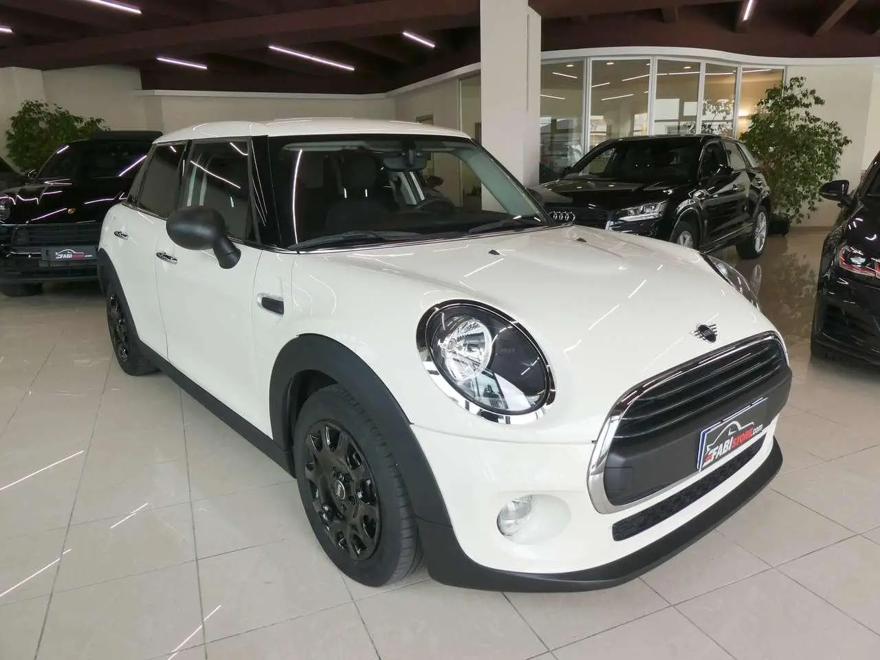 Photo 1 : Mini One 2019 Petrol