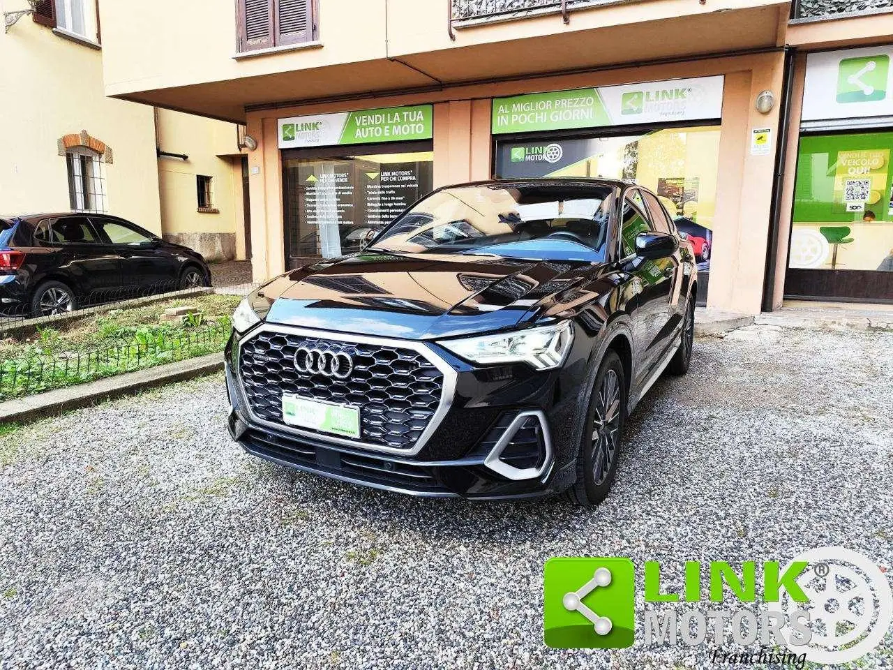 Photo 1 : Audi Q3 2022 Diesel