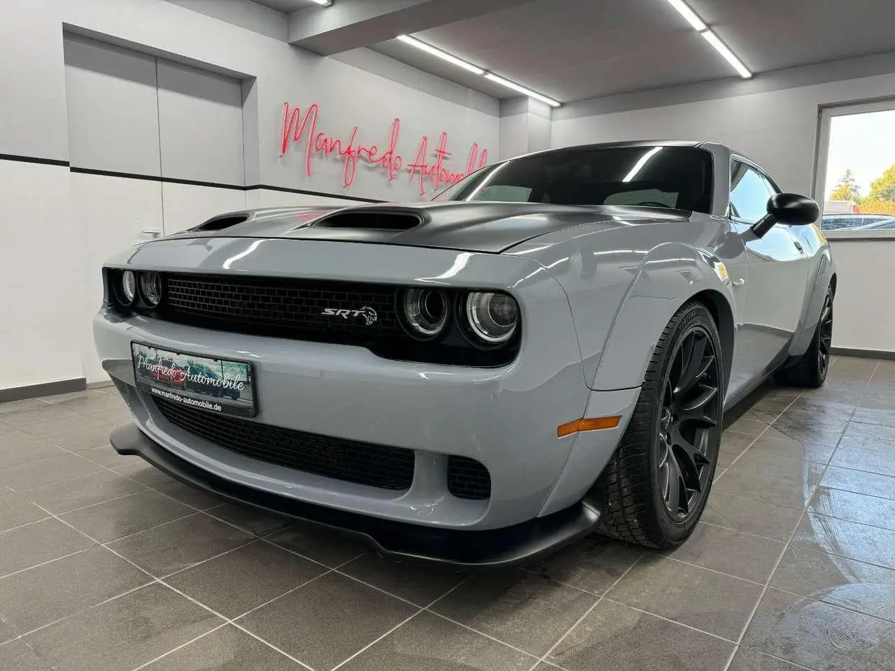 Photo 1 : Dodge Challenger 2021 Essence