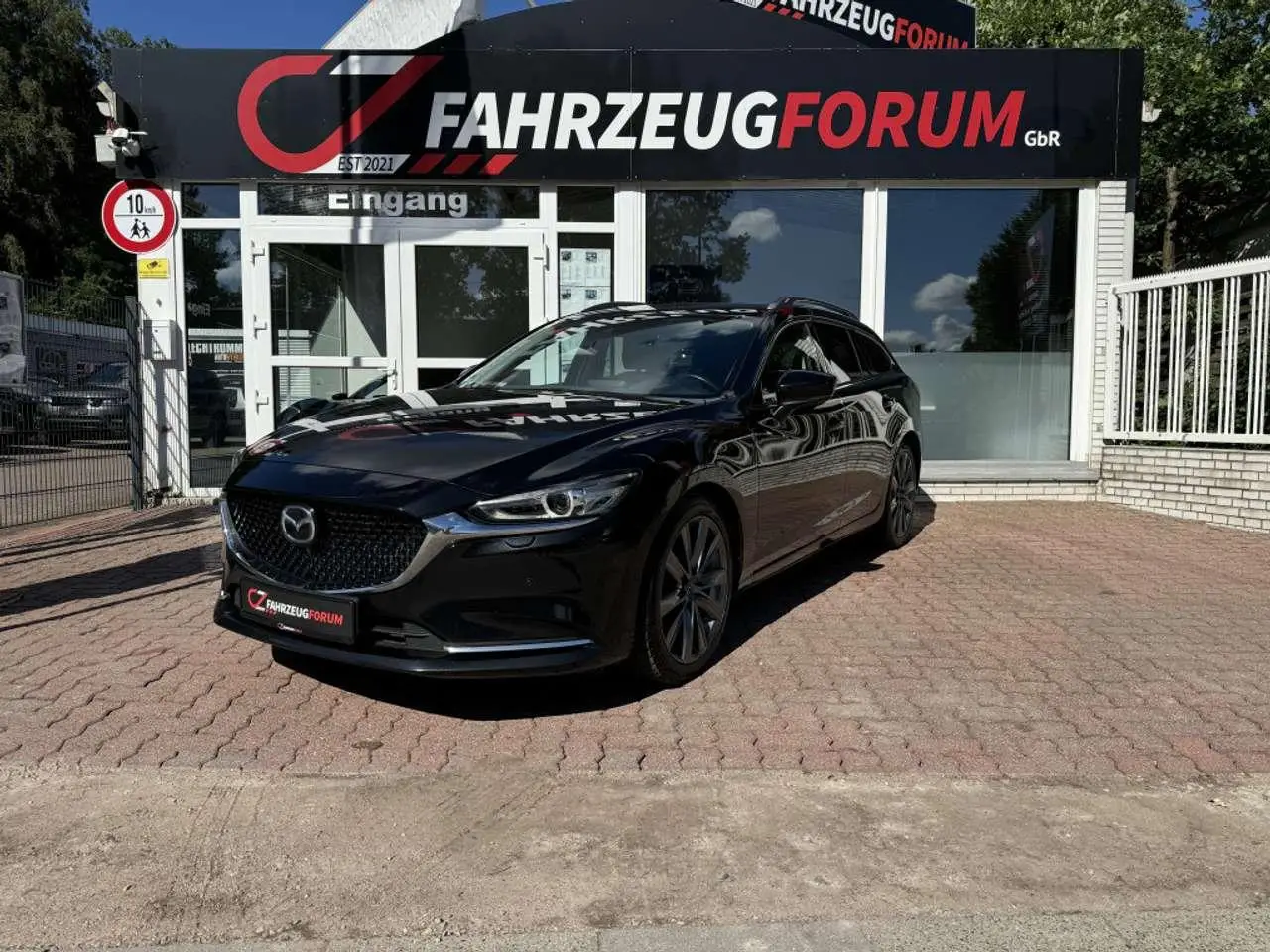 Photo 1 : Mazda 6 2019 Petrol