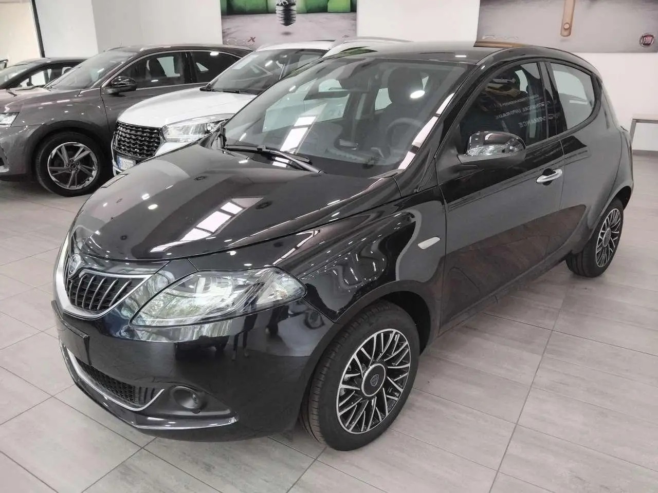 Photo 1 : Lancia Ypsilon 2024 Hybrid