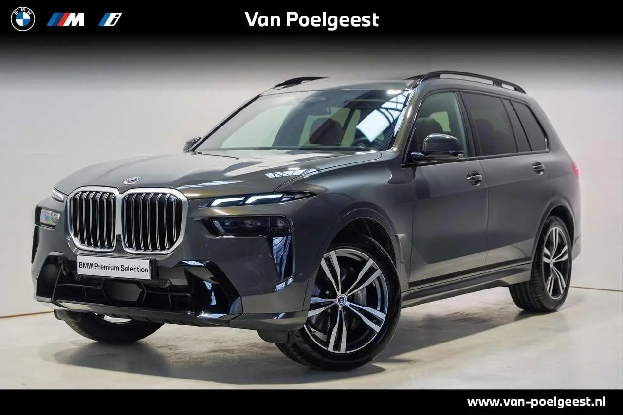 Photo 1 : Bmw X7 2023 Petrol