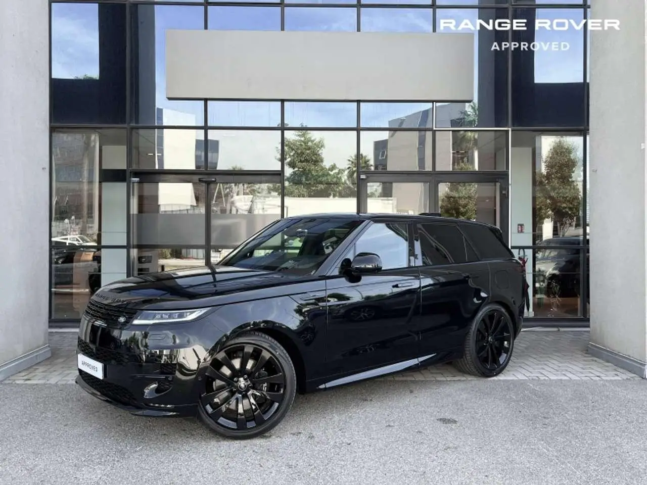 Photo 1 : Land Rover Range Rover Sport 2024 Others