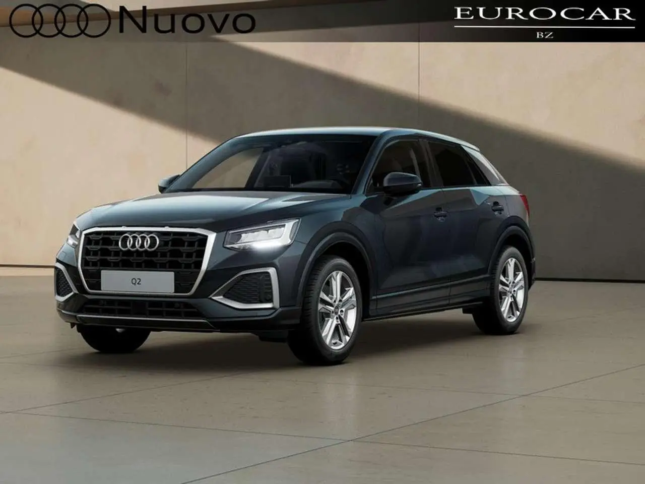 Photo 1 : Audi Q2 2024 Petrol