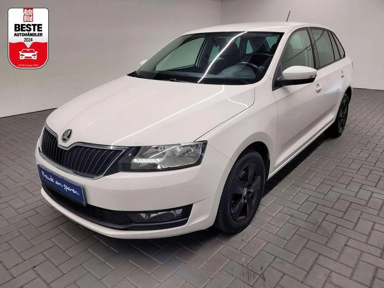 Photo 1 : Skoda Rapid 2019 Petrol