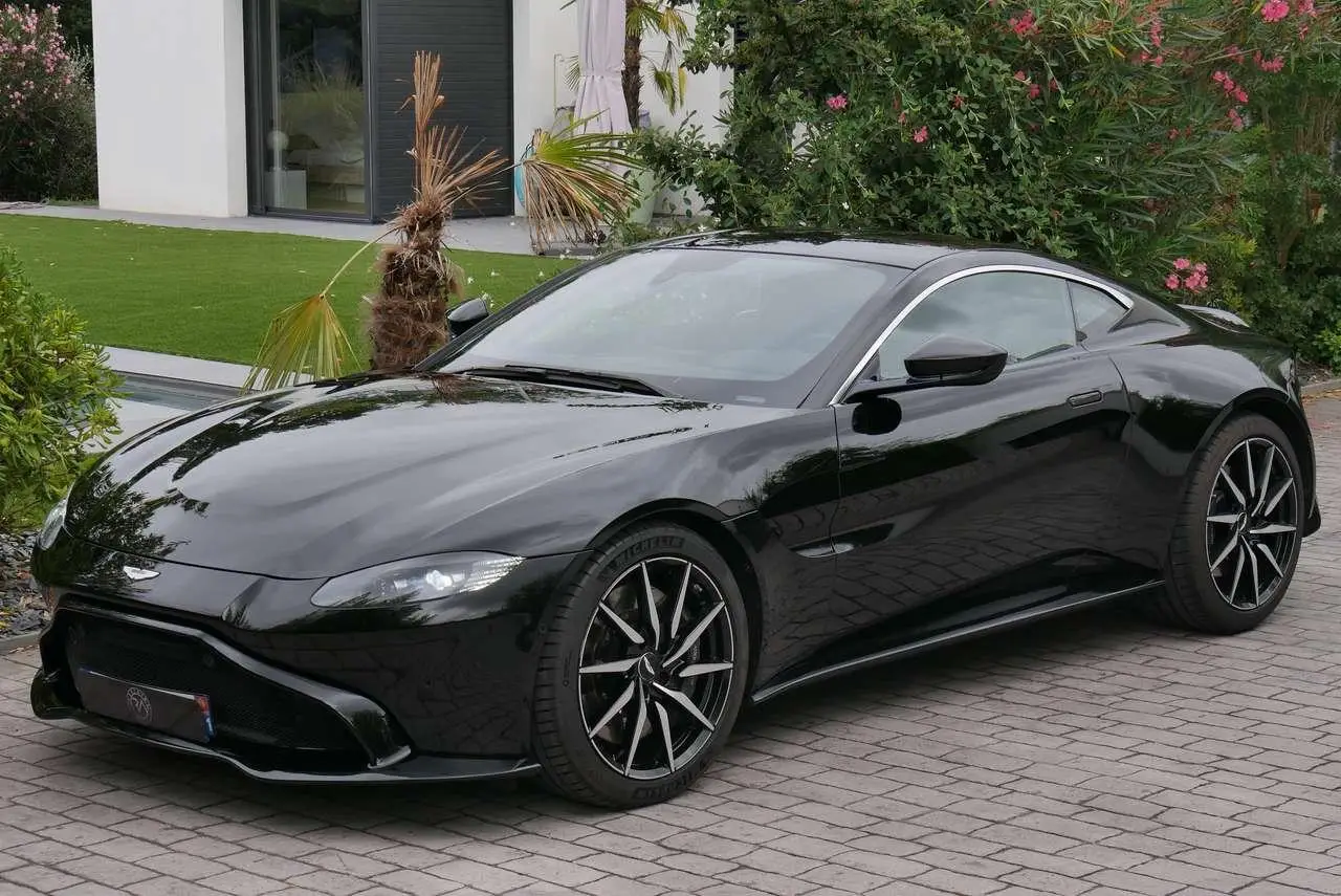 Photo 1 : Aston Martin Vantage 2019 Petrol