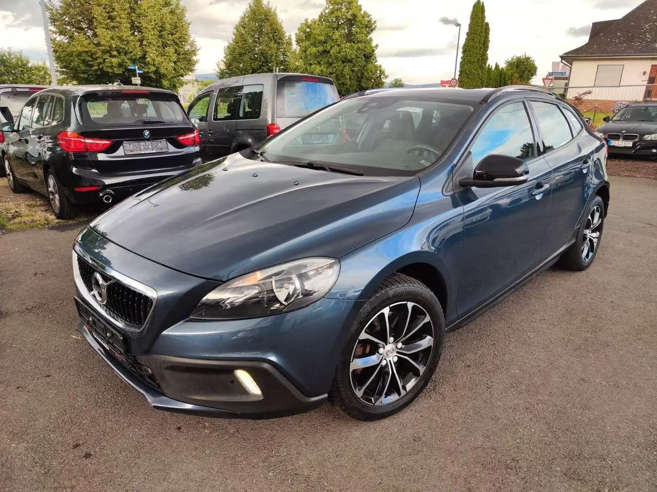 Photo 1 : Volvo V40 2018 Diesel