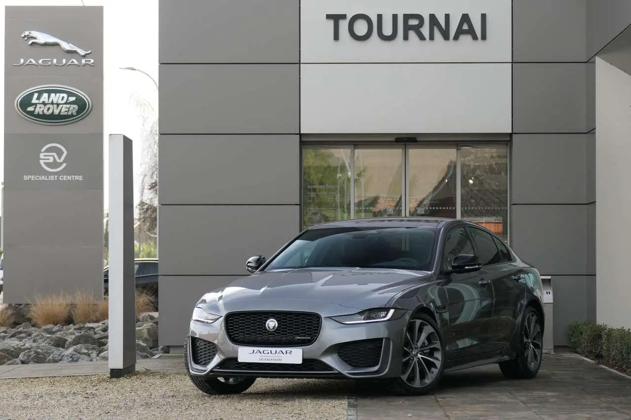 Photo 1 : Jaguar Xe 2024 Diesel