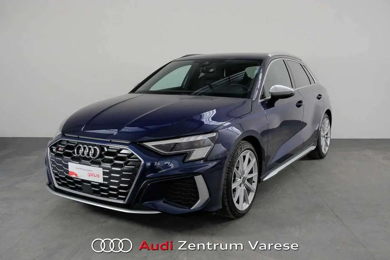 Photo 1 : Audi S3 2024 Essence