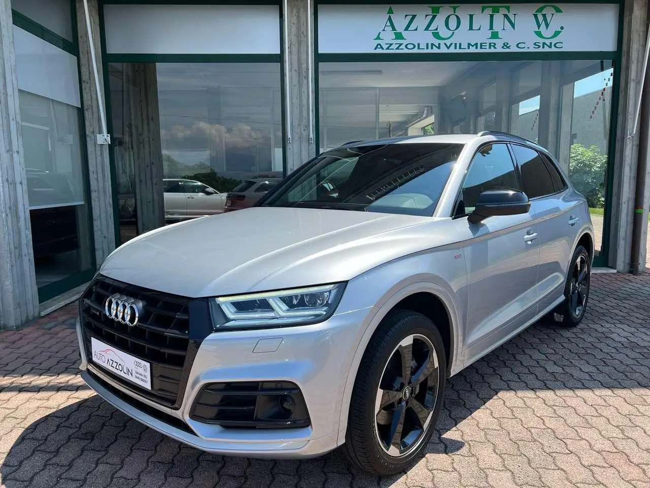 Photo 1 : Audi Q5 2019 Diesel