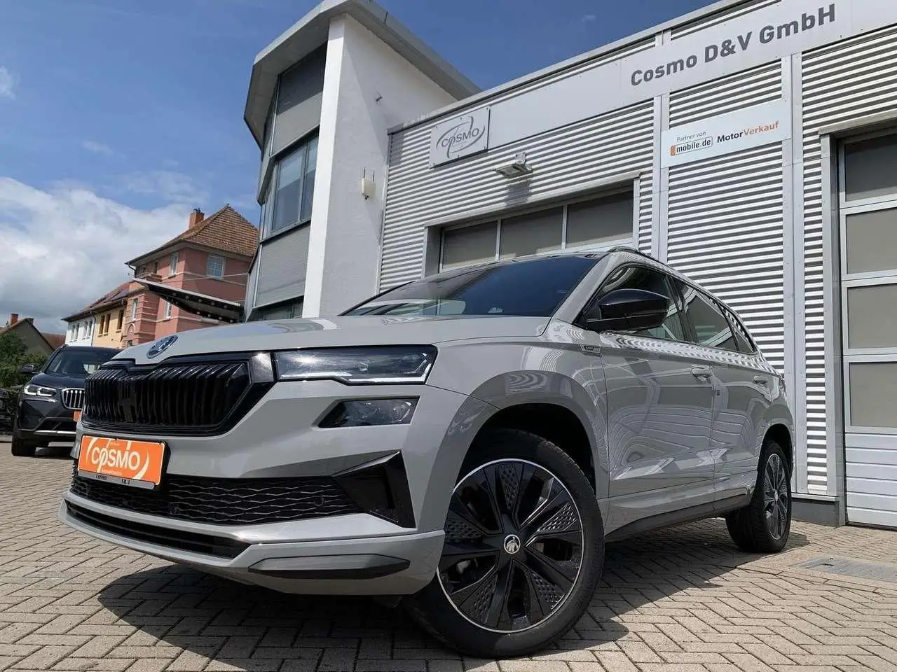 Photo 1 : Skoda Karoq 2023 Essence