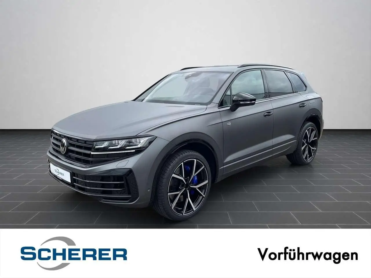 Photo 1 : Volkswagen Touareg 2024 Hybrid