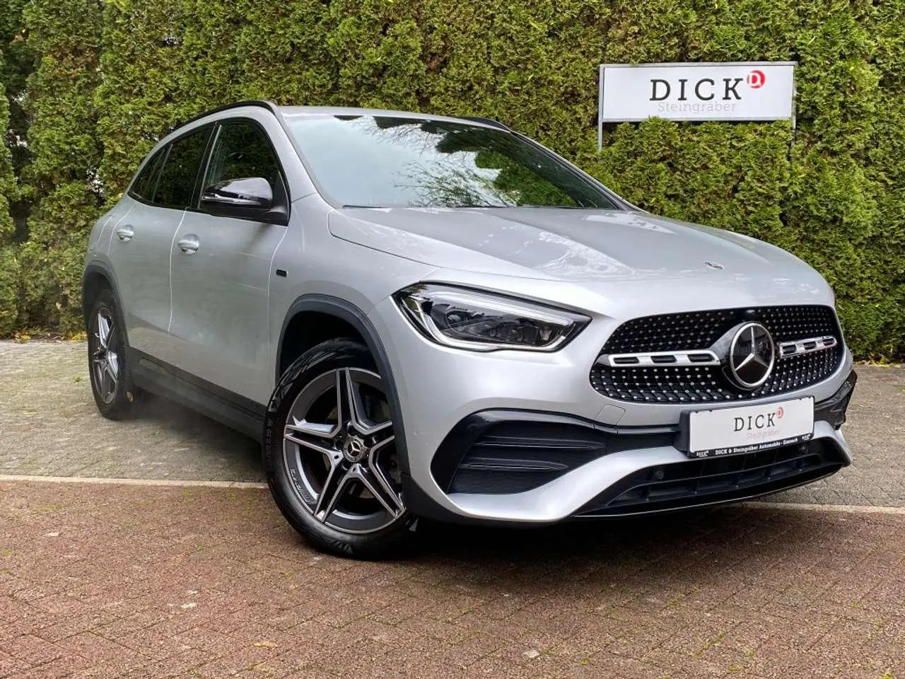 Photo 1 : Mercedes-benz Classe Gla 2021 Hybride