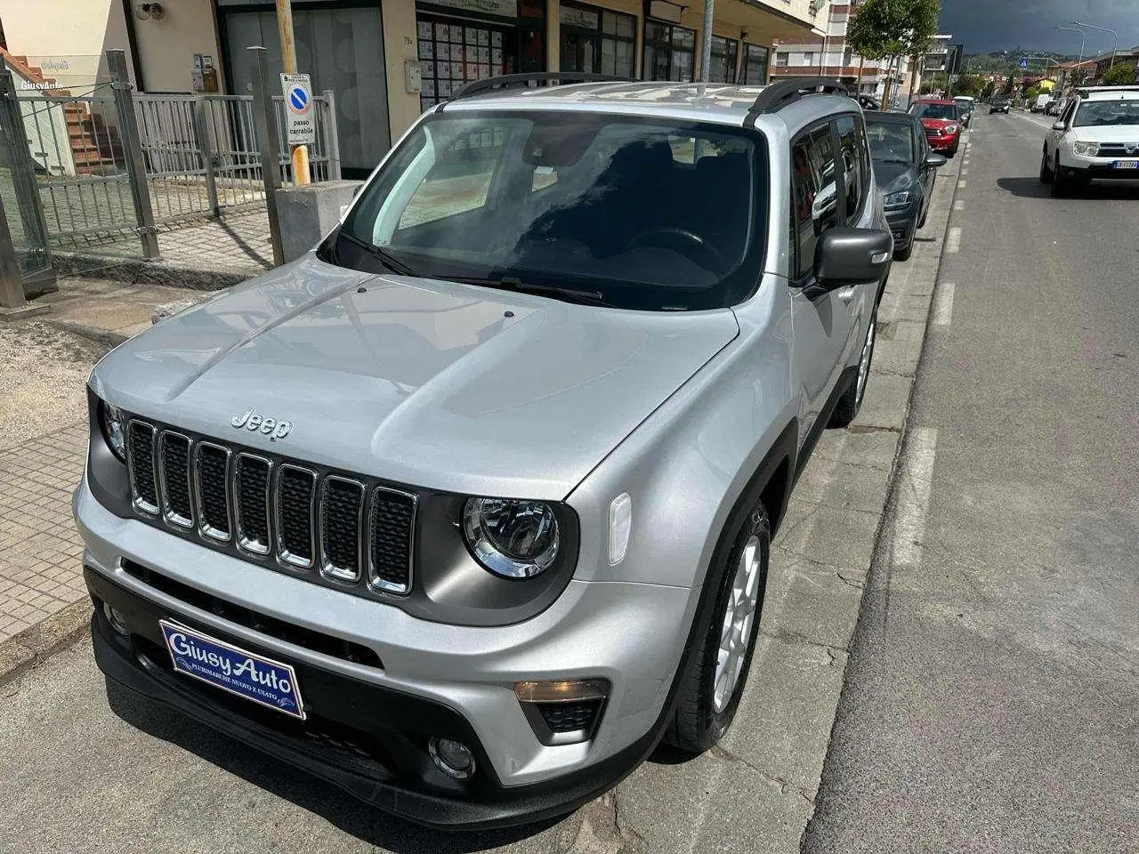 Photo 1 : Jeep Renegade 2020 Essence