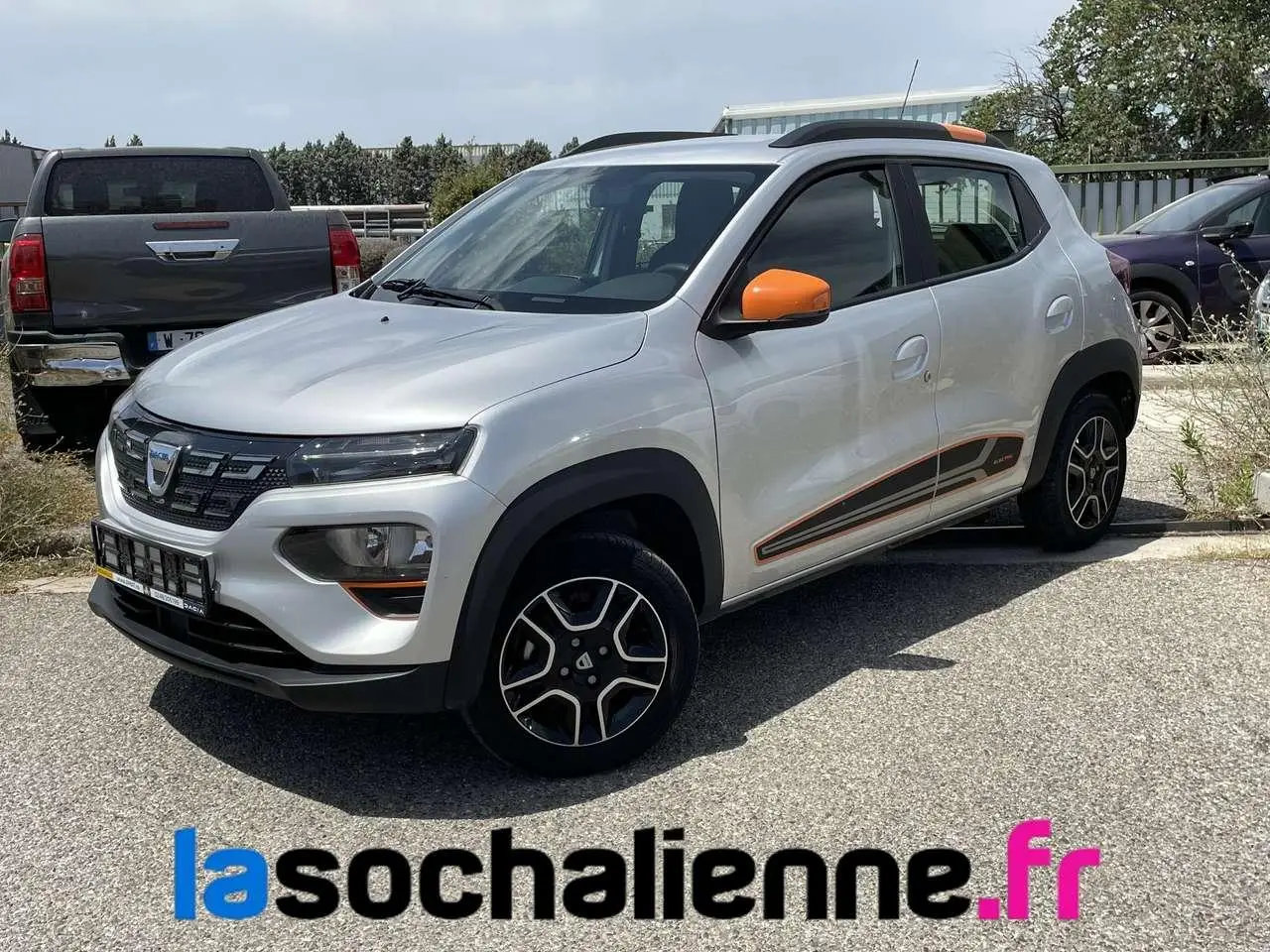 Photo 1 : Dacia Spring 2021 Electric