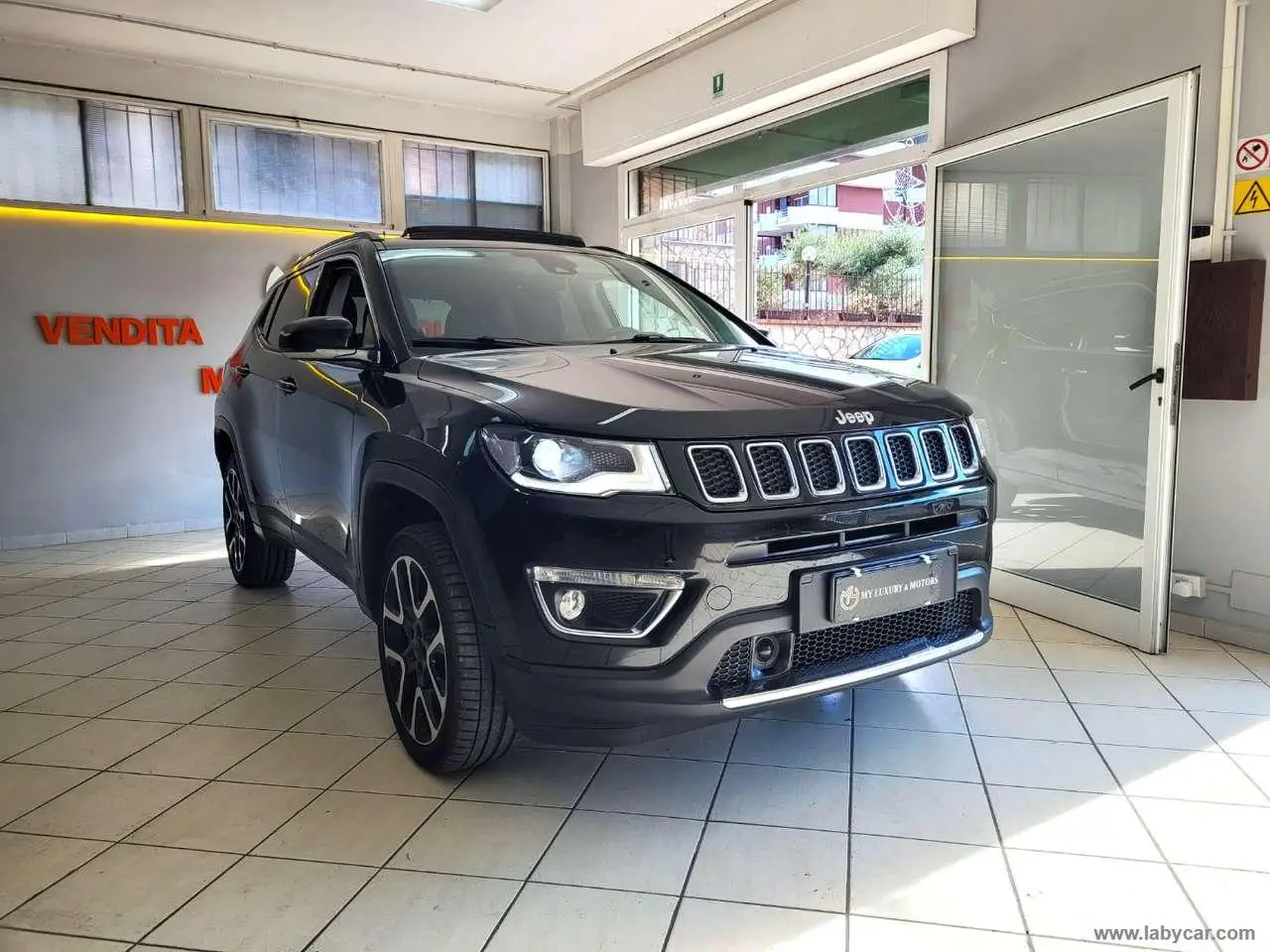 Photo 1 : Jeep Compass 2018 Diesel