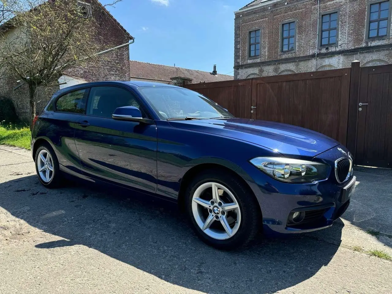 Photo 1 : Bmw Serie 1 2018 Diesel