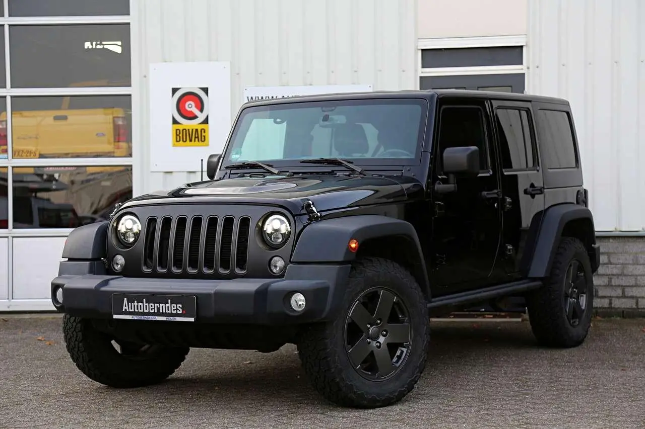 Photo 1 : Jeep Wrangler 2018 Petrol