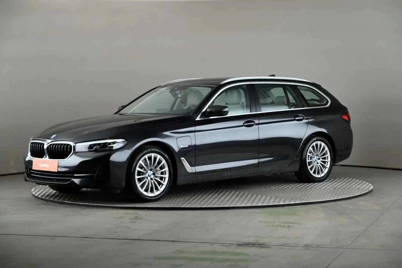 Photo 1 : Bmw Serie 5 2023 Hybrid