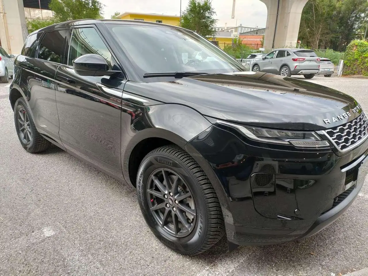 Photo 1 : Land Rover Range Rover Evoque 2021 Hybride