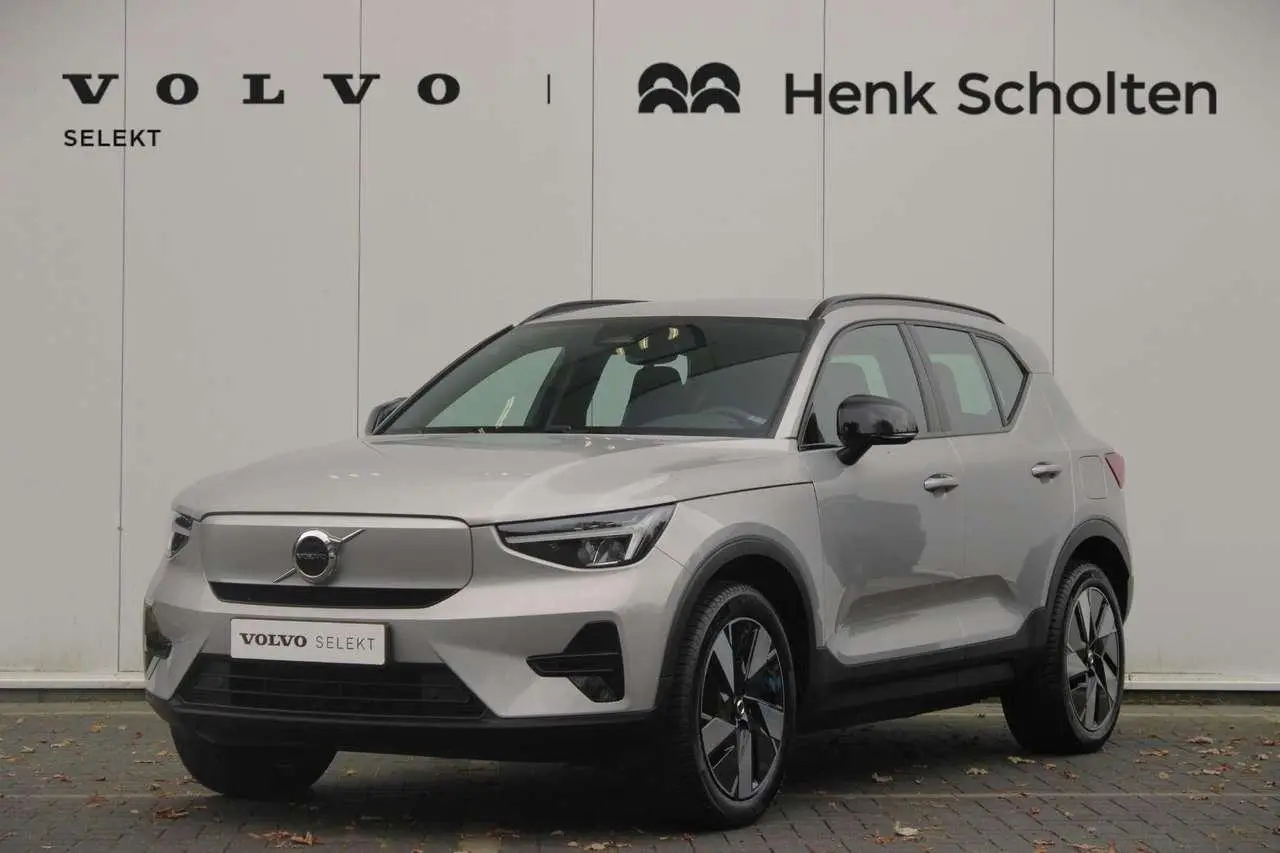 Photo 1 : Volvo Xc40 2024 Electric