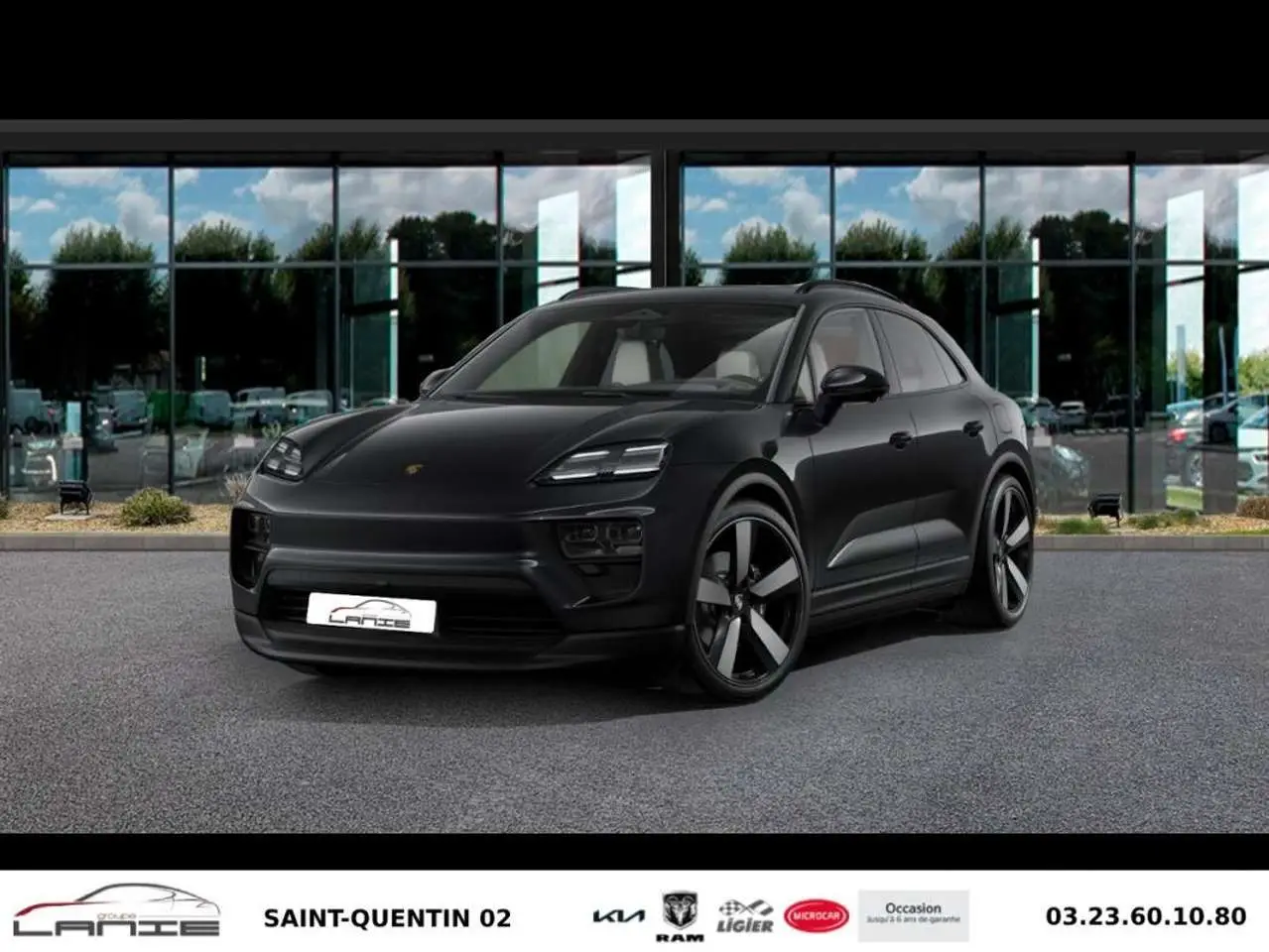 Photo 1 : Porsche Macan 2024 Électrique