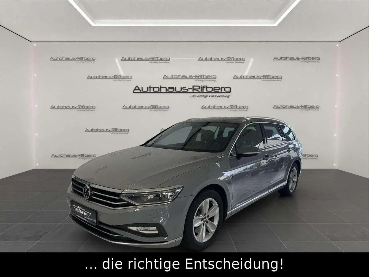 Photo 1 : Volkswagen Passat 2023 Diesel