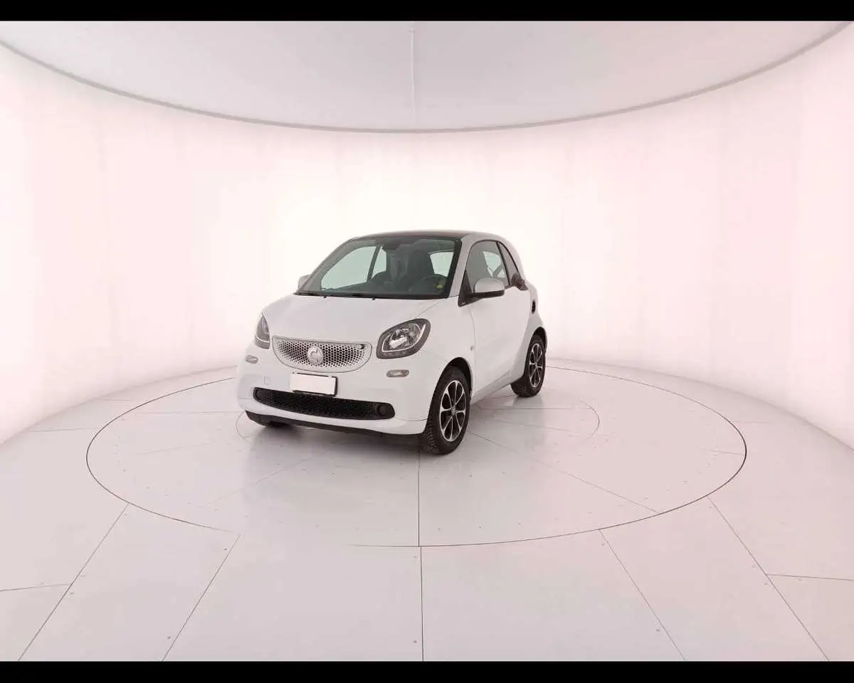 Photo 1 : Smart Fortwo 2017 Essence