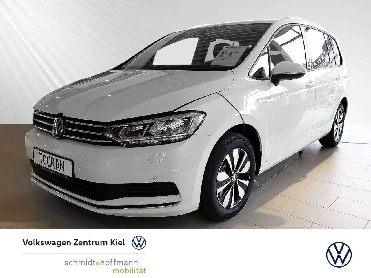 Photo 1 : Volkswagen Touran 2024 Diesel