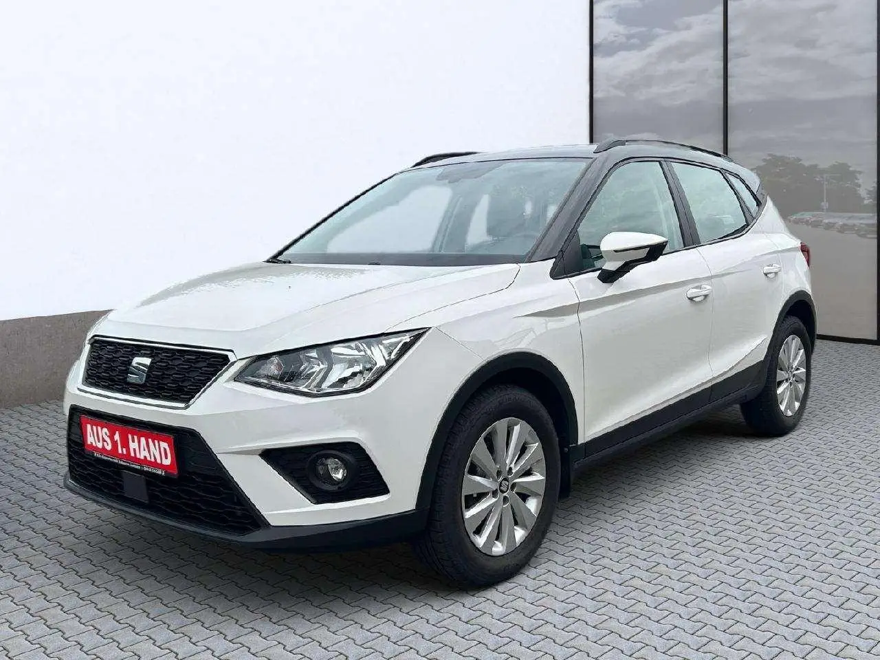 Photo 1 : Seat Arona 2021 Essence