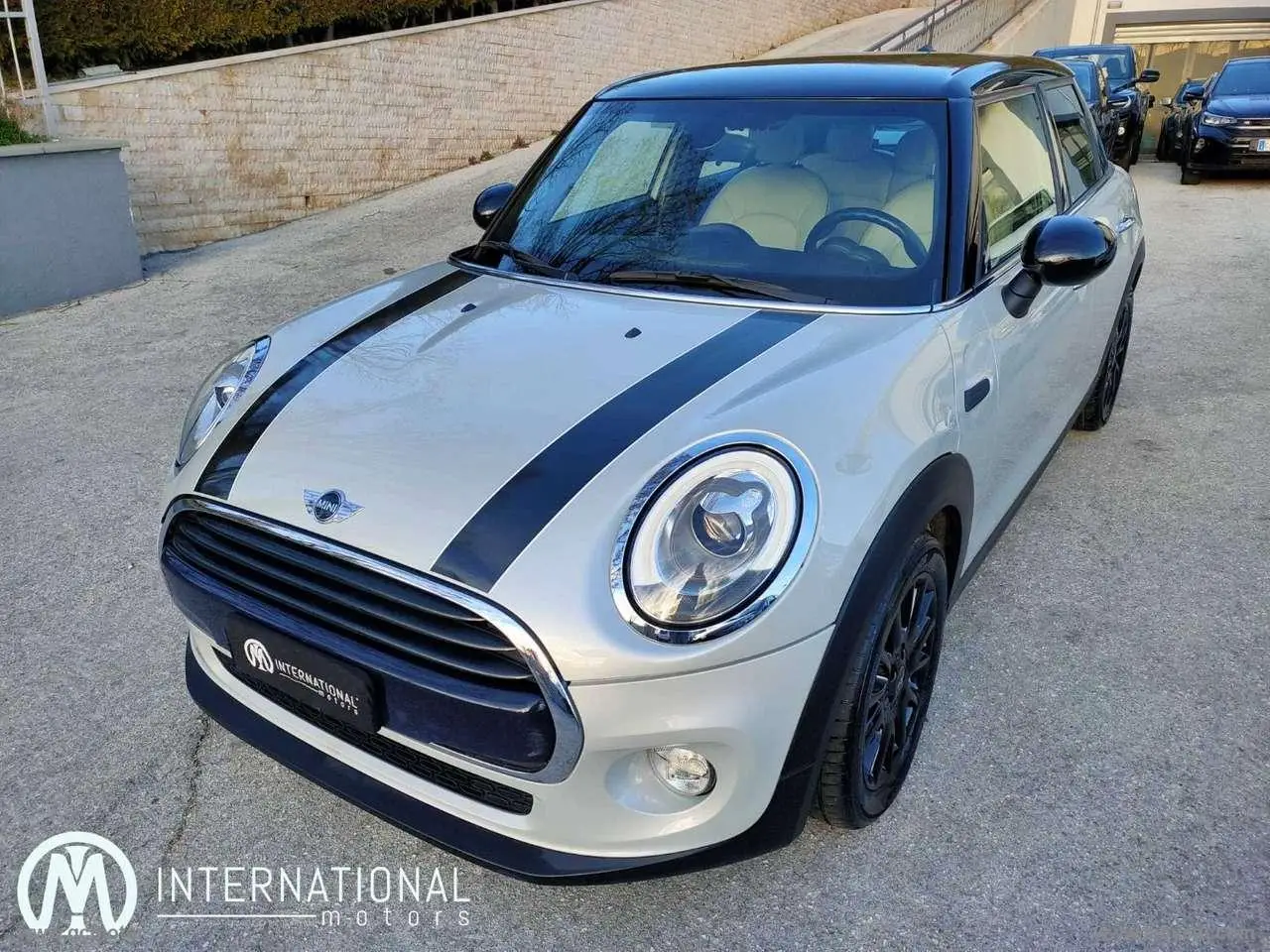 Photo 1 : Mini Cooper 2017 Essence