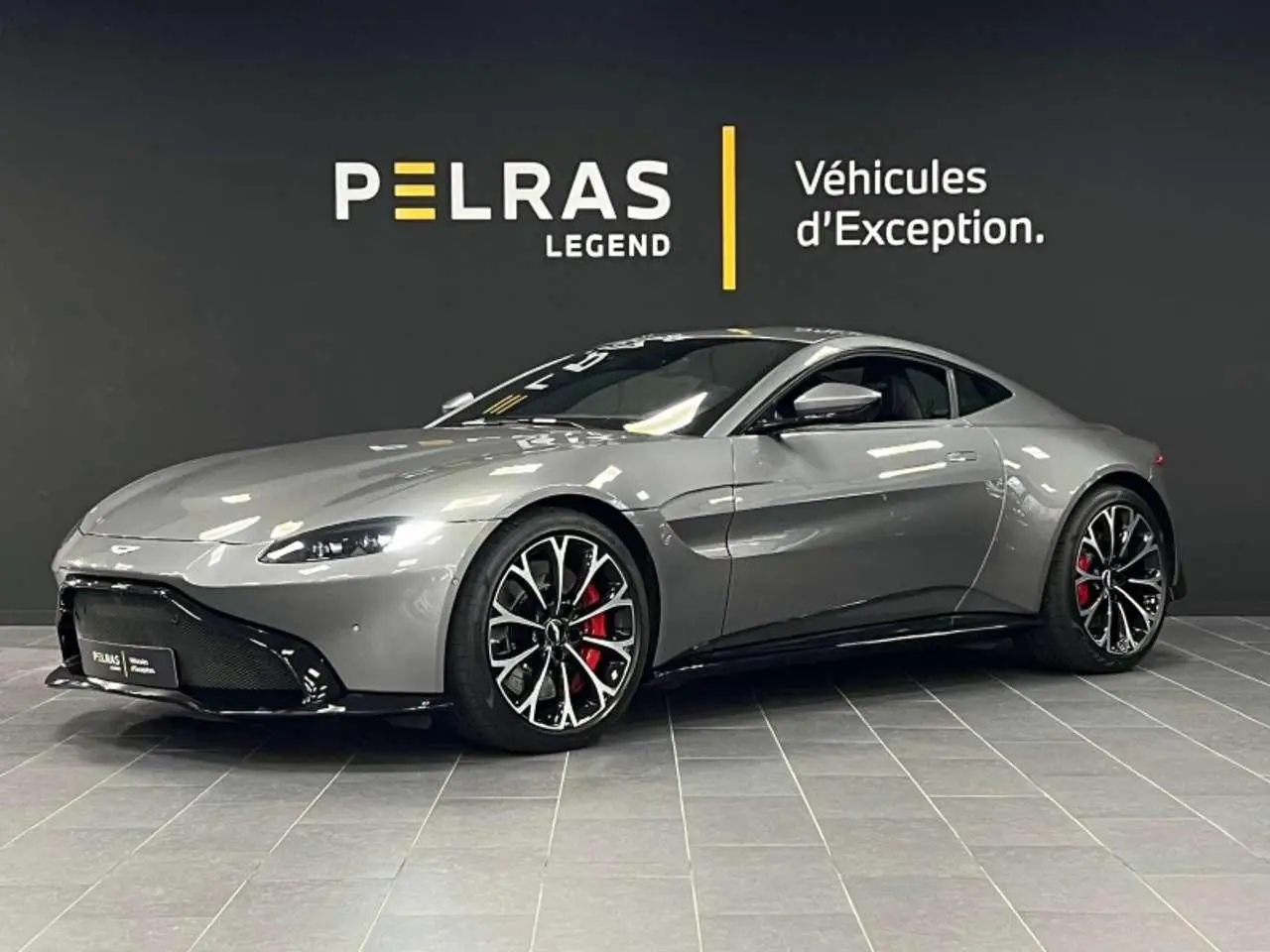 Photo 1 : Aston Martin Vantage 2019 Petrol