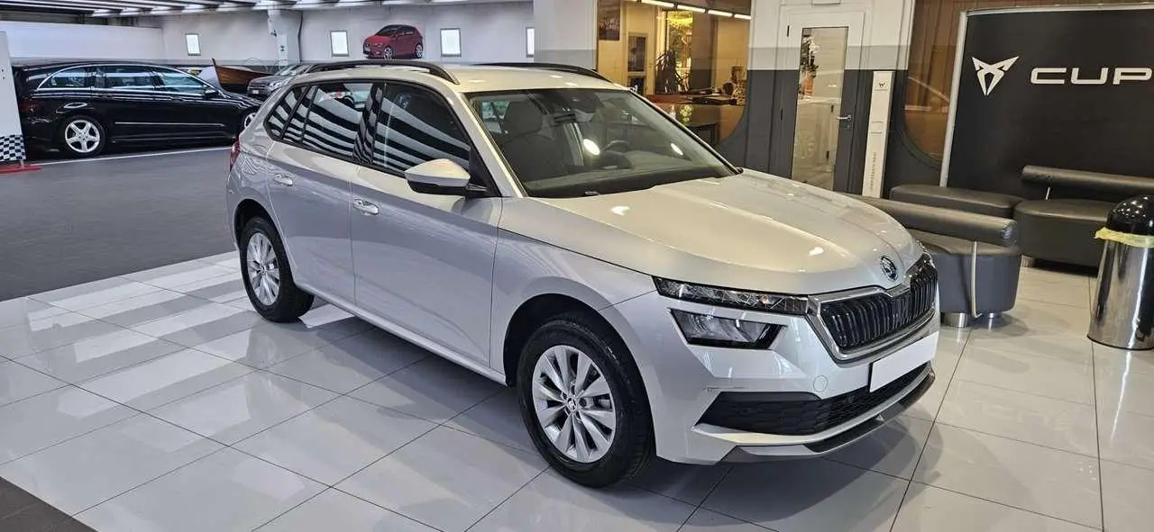 Photo 1 : Skoda Kamiq 2021 Petrol