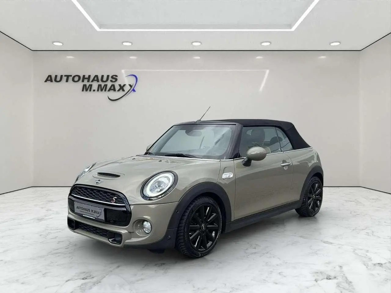 Photo 1 : Mini Cooper 2019 Essence