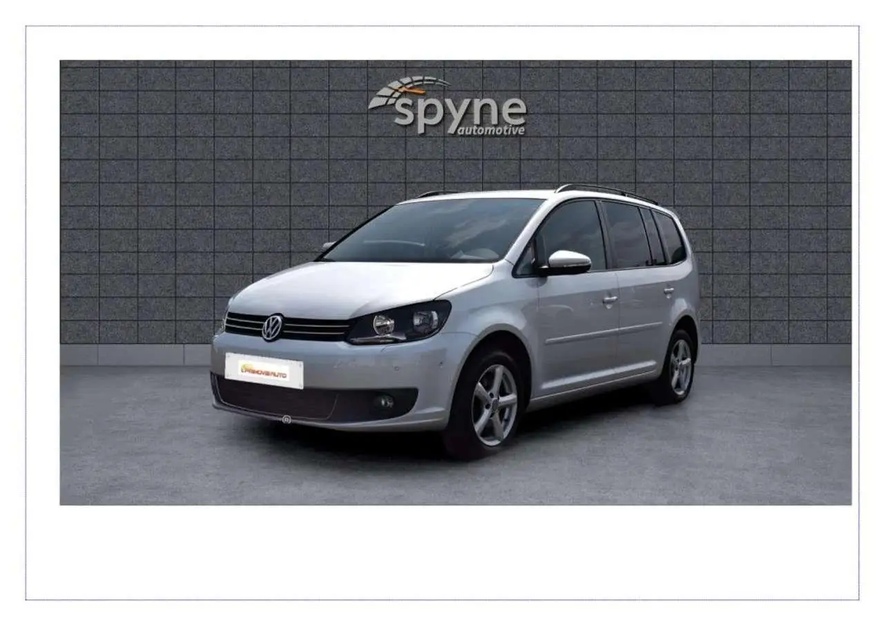 Photo 1 : Volkswagen Touran 2015 Autres