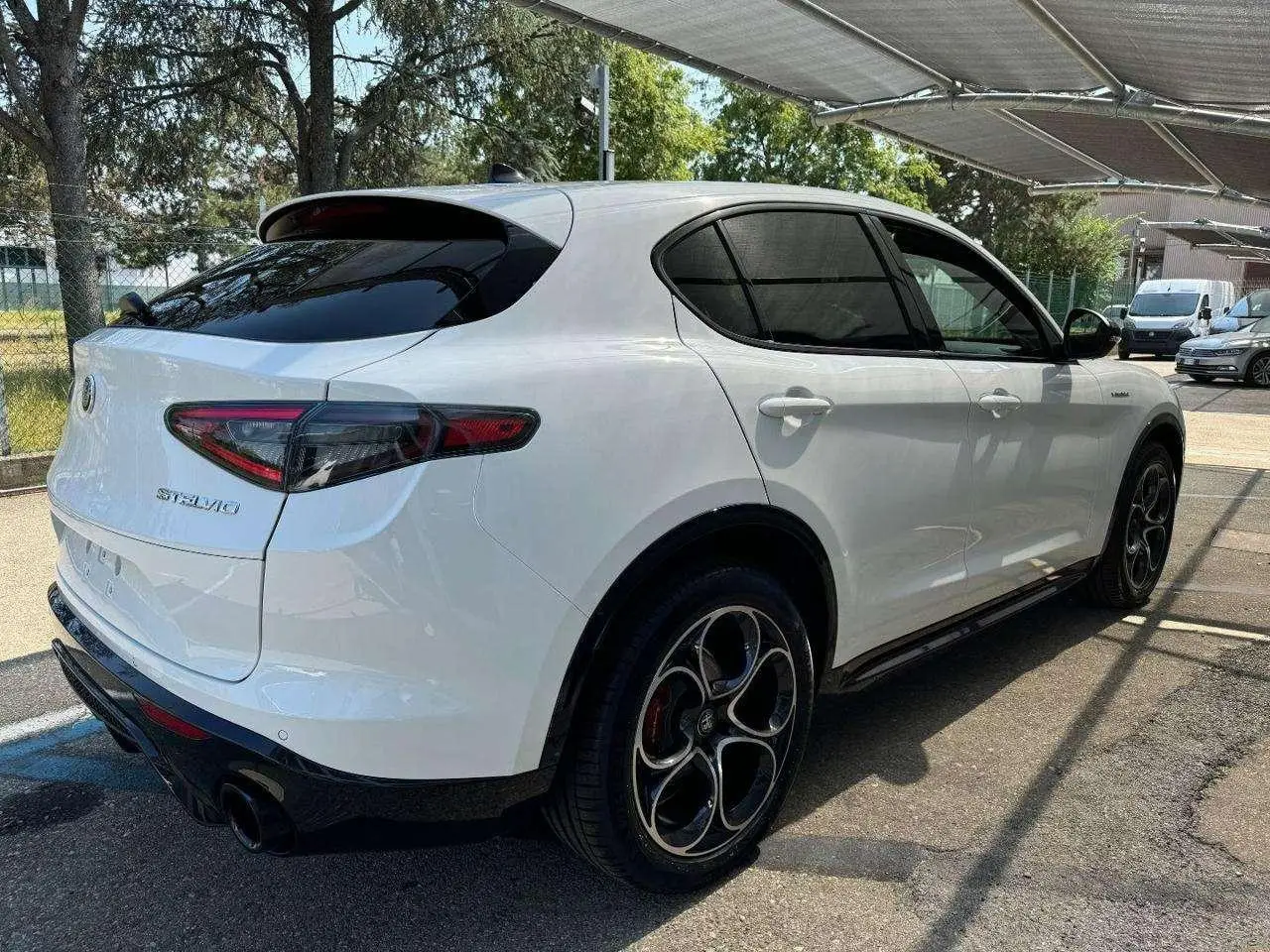 Photo 1 : Alfa Romeo Stelvio 2024 Diesel