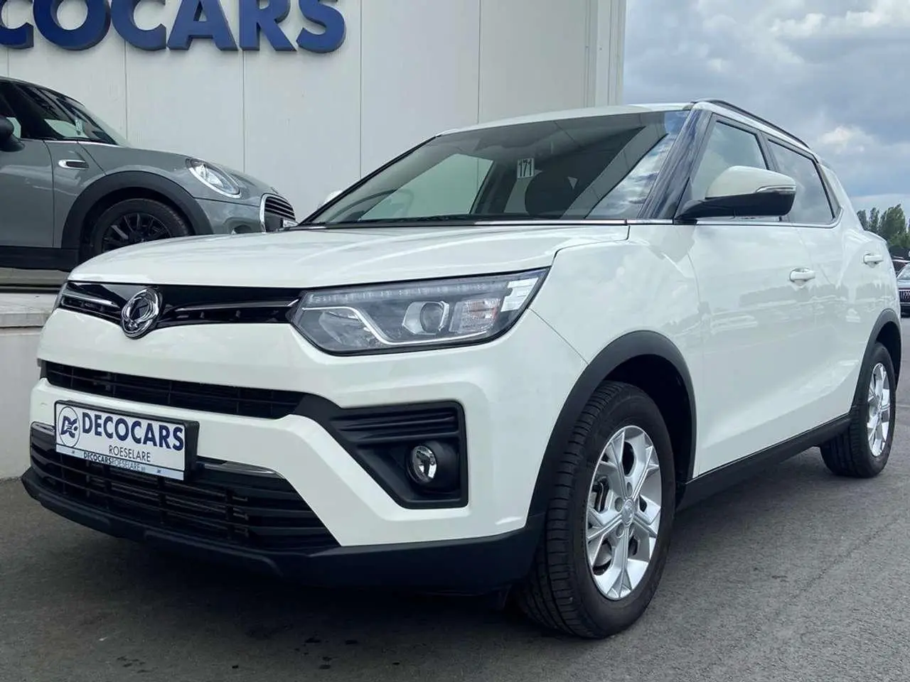 Photo 1 : Ssangyong Tivoli 2023 Essence