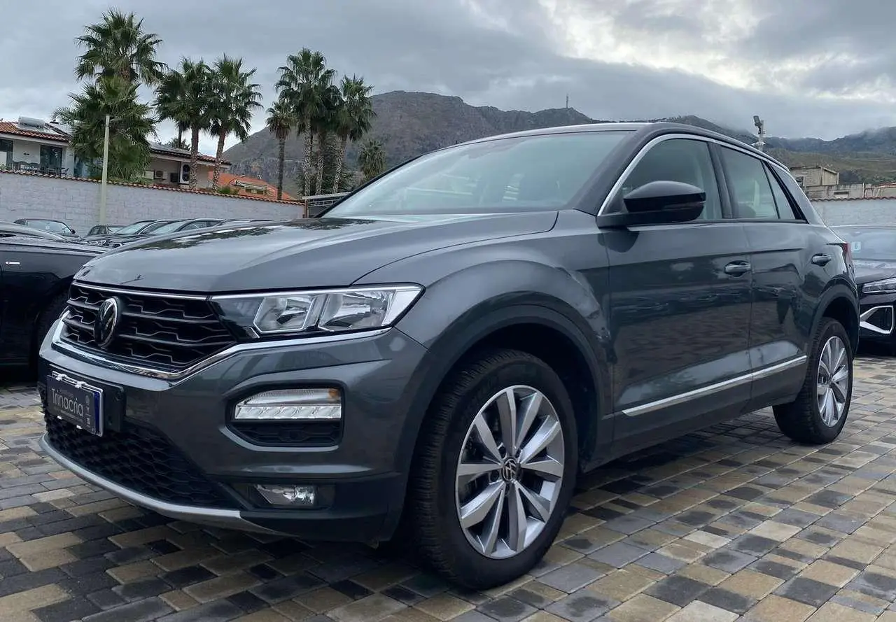 Photo 1 : Volkswagen T-roc 2021 Diesel