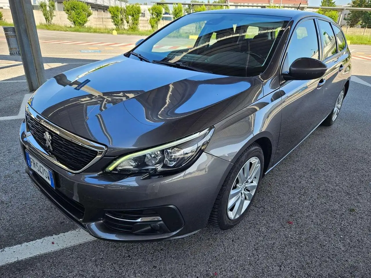 Photo 1 : Peugeot 308 2018 Diesel