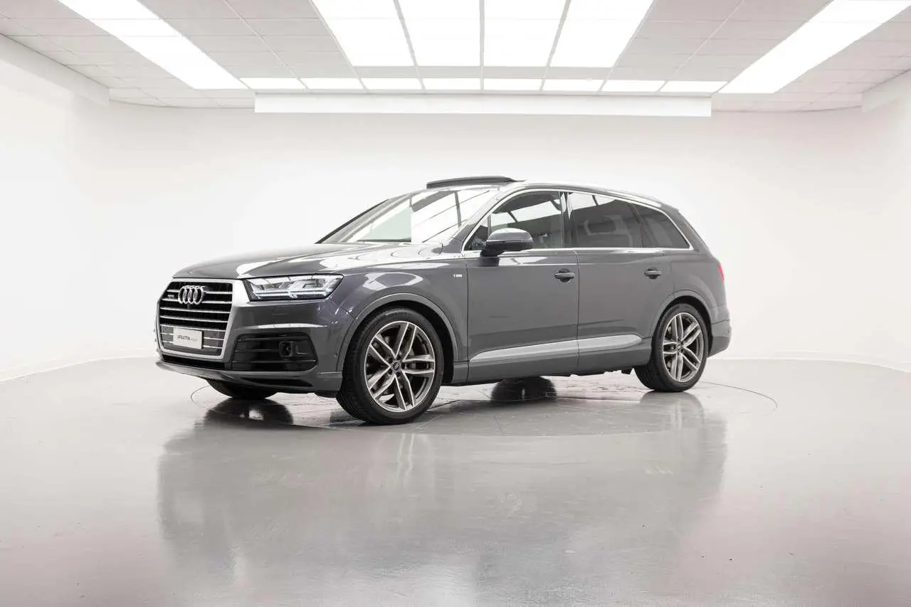 Photo 1 : Audi Q7 2019 Diesel