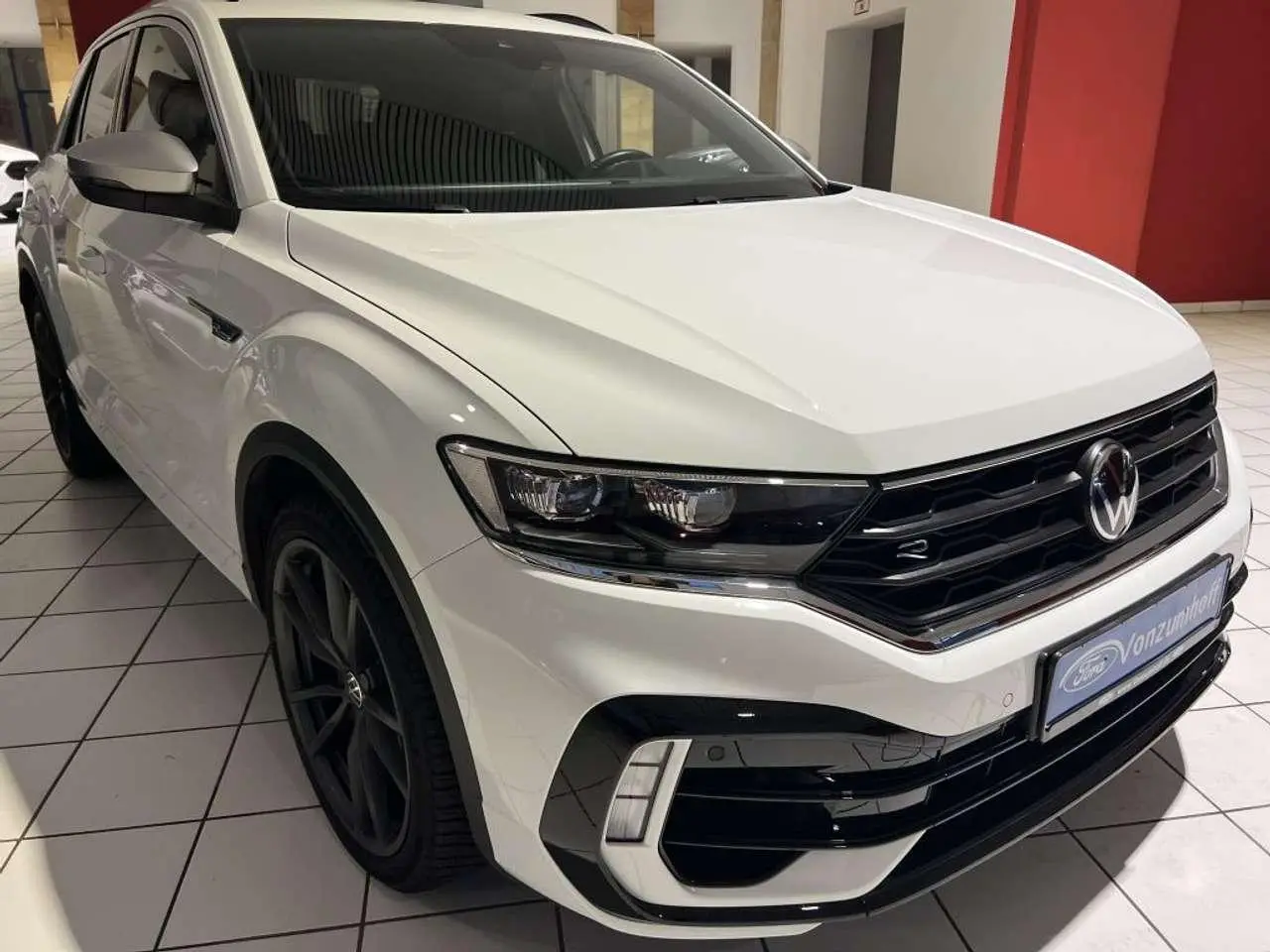 Photo 1 : Volkswagen T-roc 2021 Essence