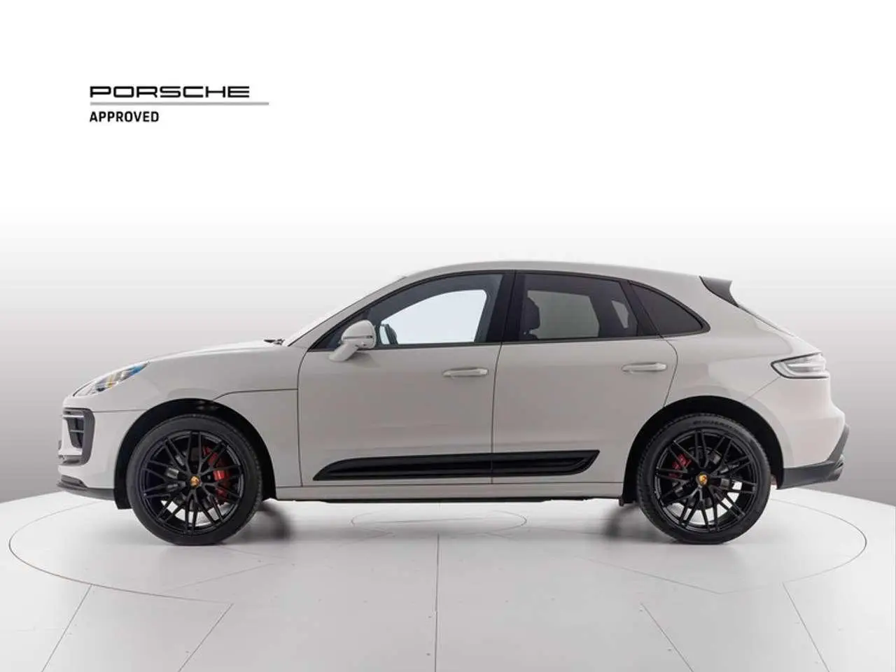 Photo 1 : Porsche Macan 2022 Essence