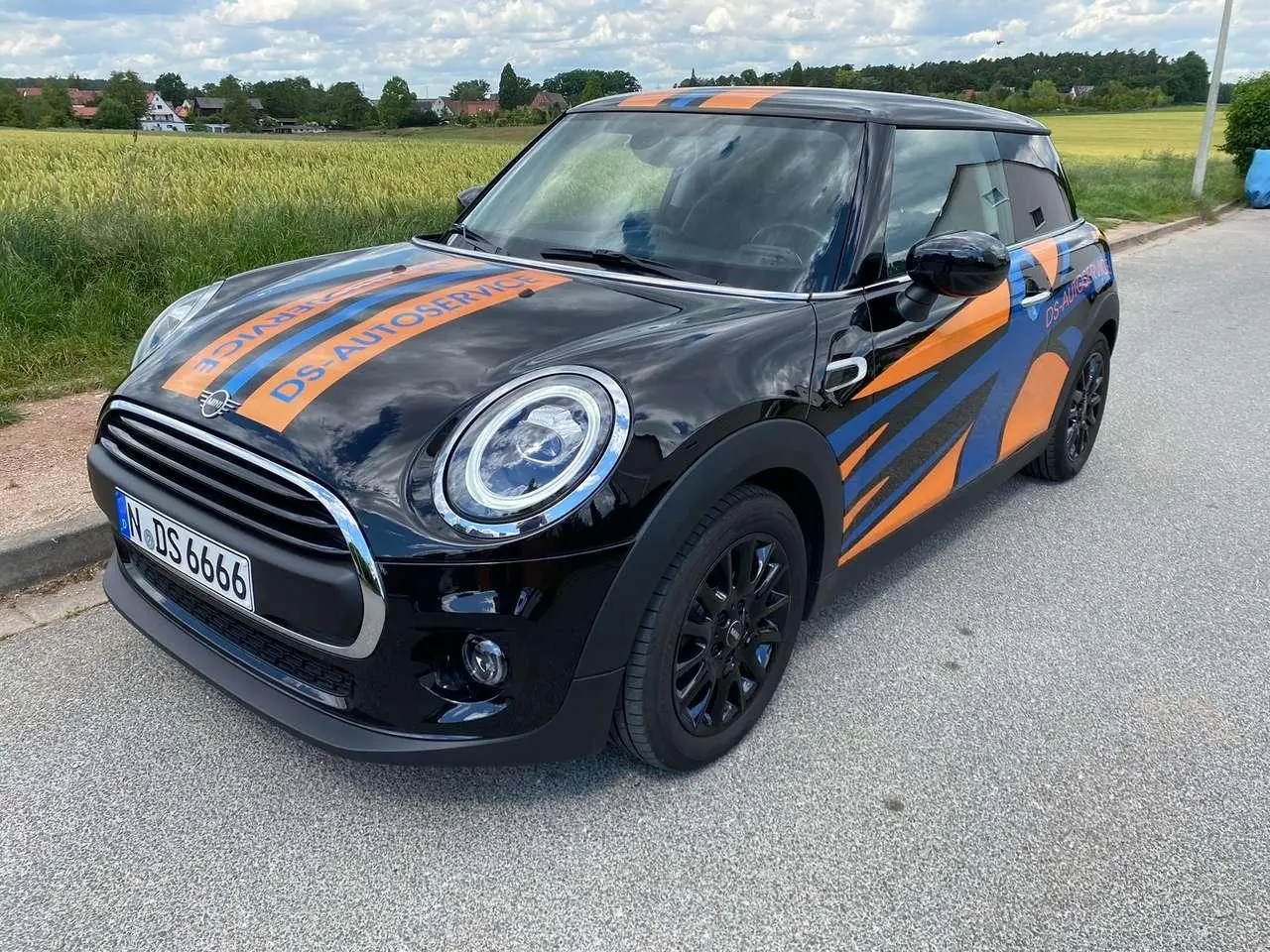 Photo 1 : Mini One 2021 Petrol