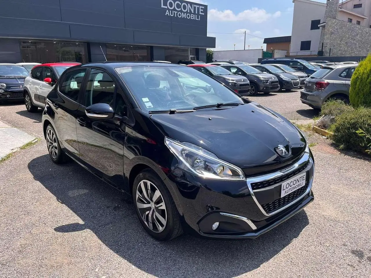 Photo 1 : Peugeot 208 2019 Petrol