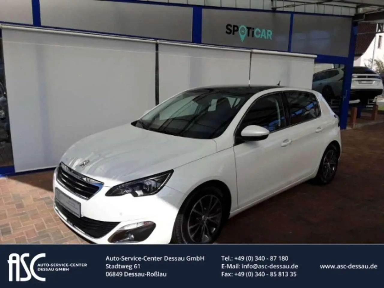 Photo 1 : Peugeot 308 2017 Petrol