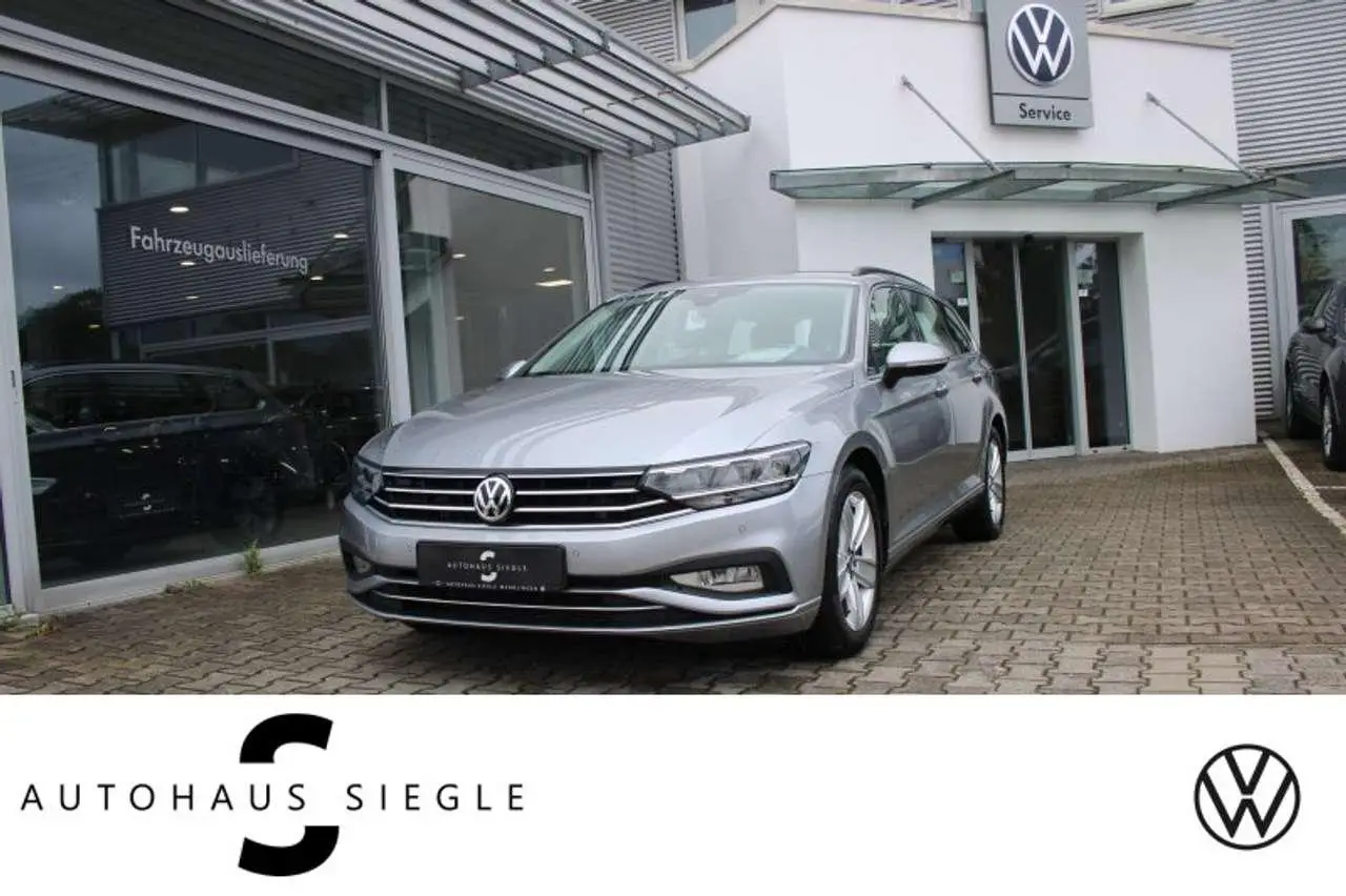 Photo 1 : Volkswagen Passat 2020 Diesel