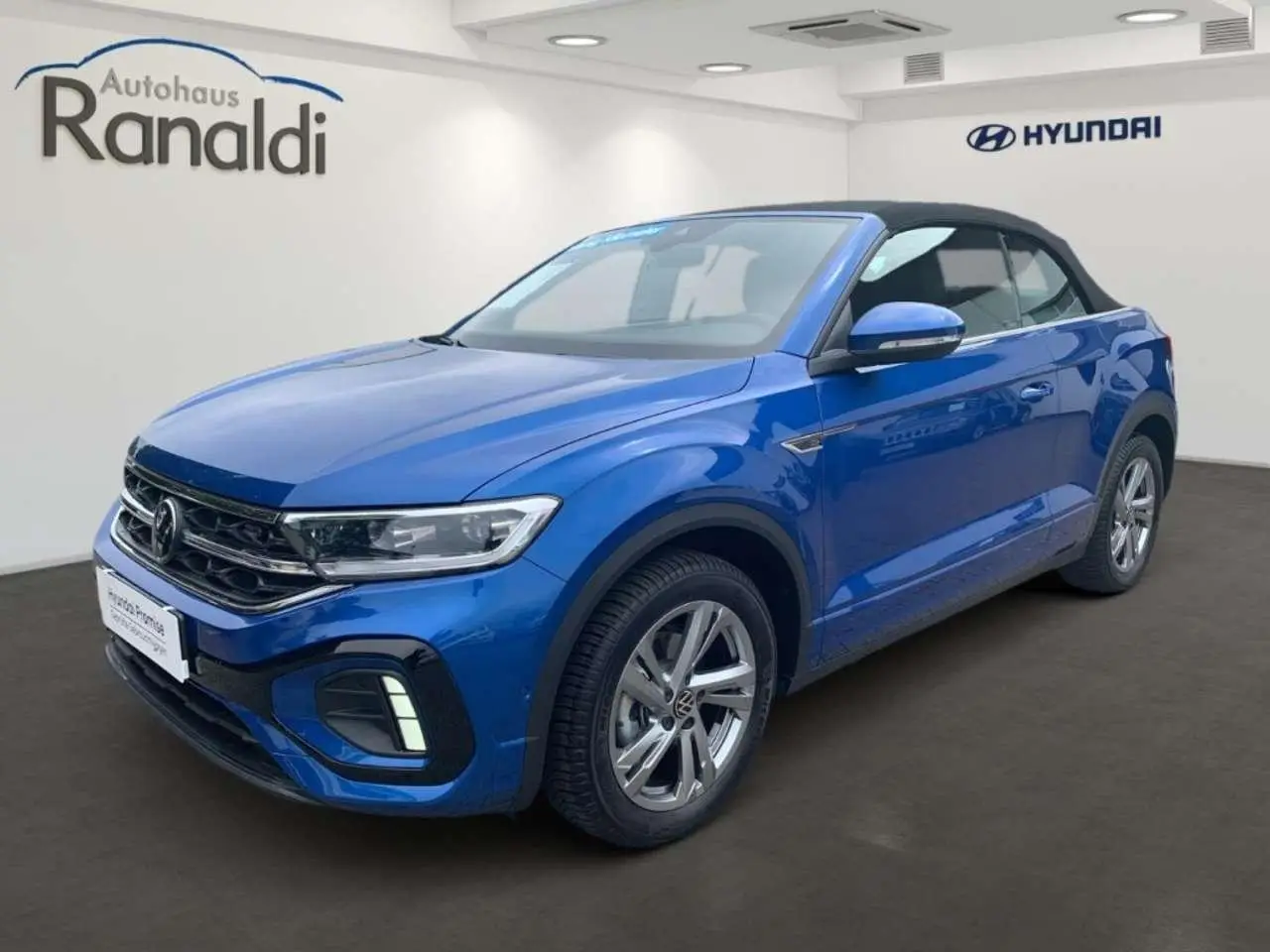 Photo 1 : Volkswagen T-roc 2023 Petrol