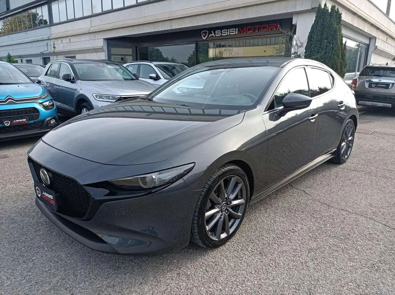 Photo 1 : Mazda 3 2019 Hybride